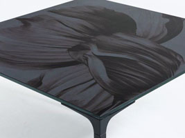 Table Black Stone par Luca Nichetto et Massimo Gardone (détail) © Moroso